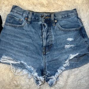 Pacsun vintage denim shorts!